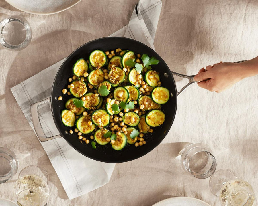 Zucchini Kichererbsen Pfanne
